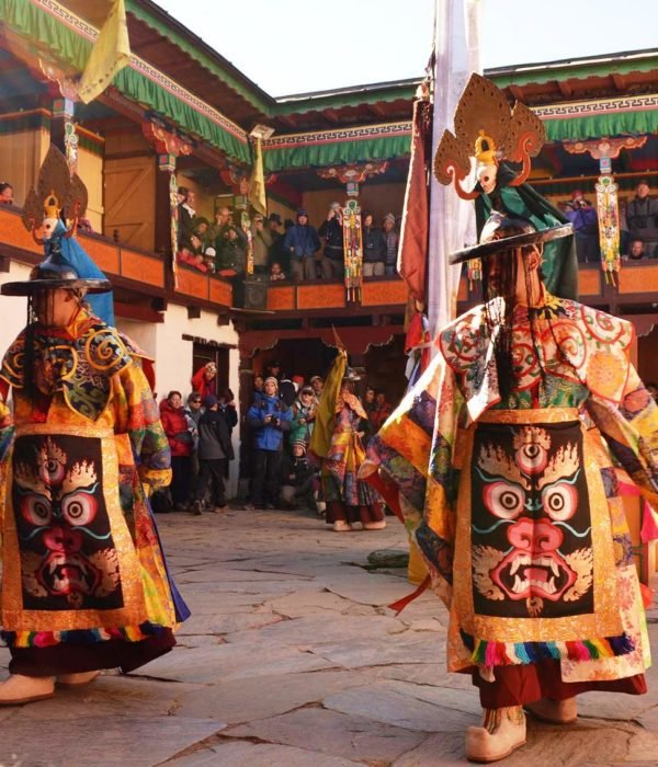 mani-rimdu-tengboche