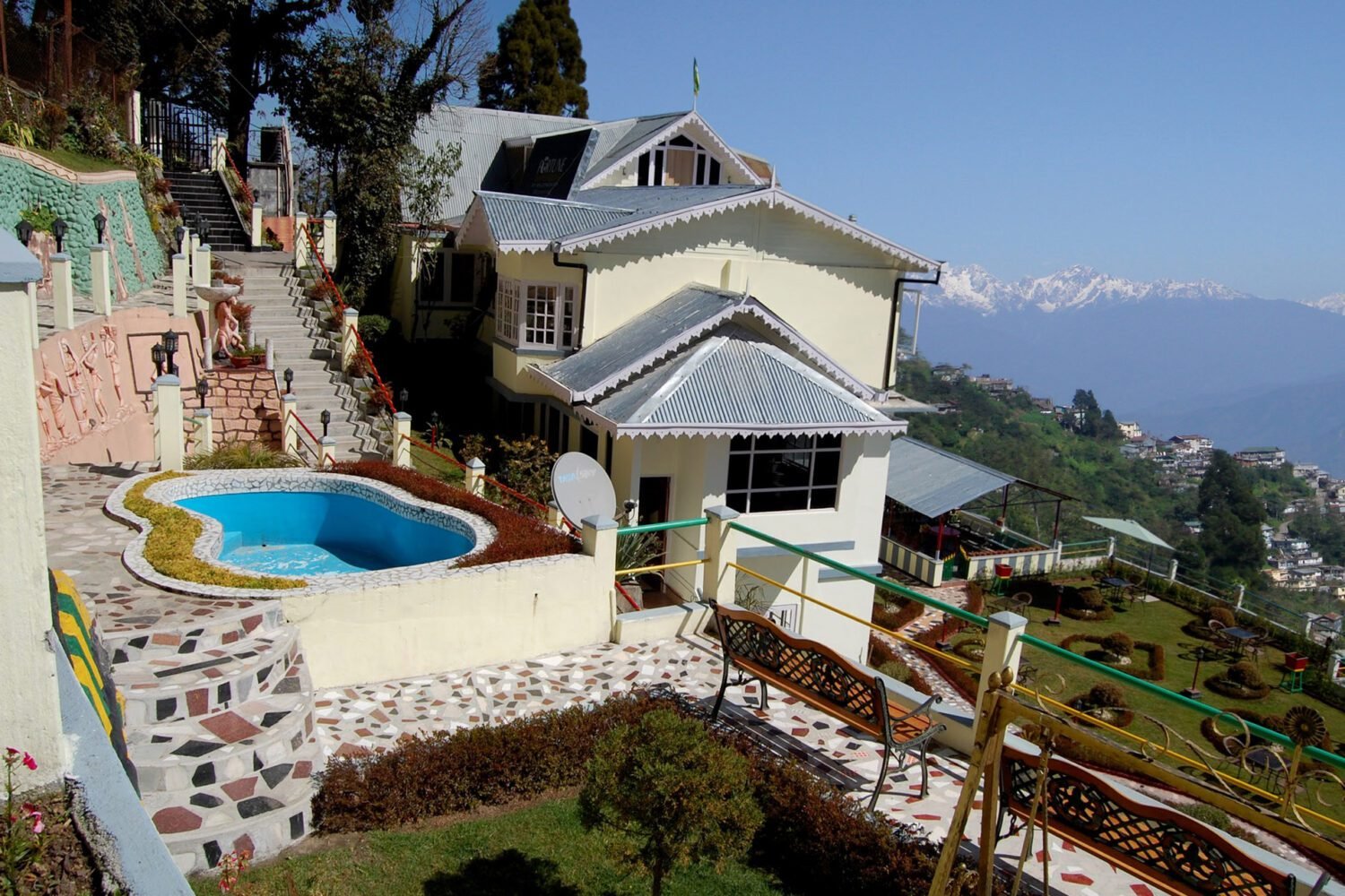 Best hotel in Darjeeling