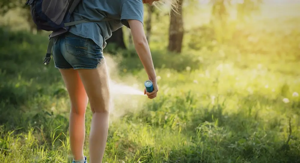 Health and vaccination - Bug Spray